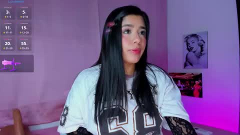 Snapshot of briana11_ chatting on March 2026 01:42:01 AM briana11_ online show from March 2026 01:42:01 AM