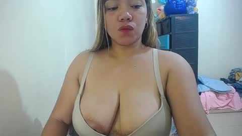 Snapshot of briana_lovexx chatting on July 2026 01:41:01 AM Briana online show from July 2026 01:41:01 AM