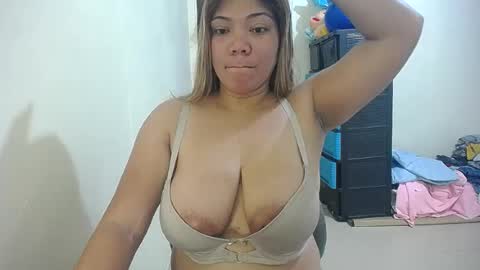 Snapshot of briana_lovexx chatting on July 2026 01:58:33 AM Briana online show from July 2026 01:58:33 AM