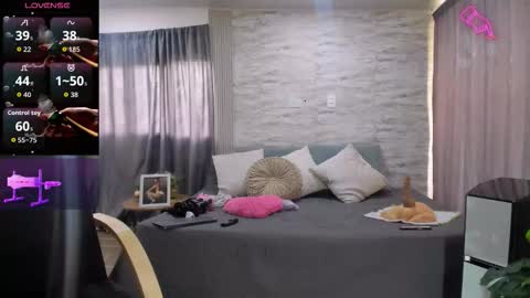 briana preston online show from October 2025 02:19:01 PM