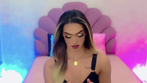 BRIANA online show from January 2025 05:19:02 AM