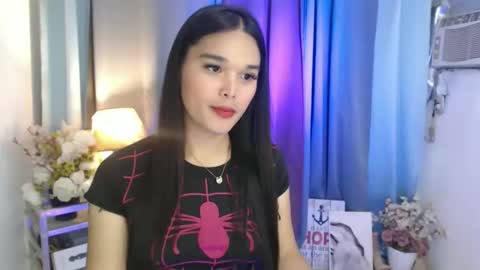 Snapshot of briana_sinclaire chatting on April 2026 02:07:02 PM Claire online show from April 2026 02:07:02 PM