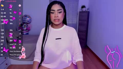 Snapshot of briana_walker chatting on November 2025 11:07:01 AM briana online show from November 2025 11:07:01 AM