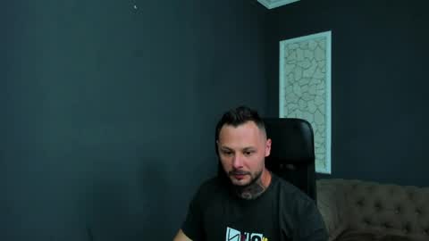 Snapshot of brianhunts chatting on June 2026 03:29:02 AM Brian online show from June 2026 03:29:02 AM