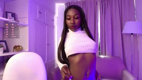 brianna_styles online show from September 2025 01:35:02 PM
