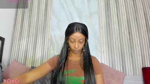 Brianna Chelsea  online show from October 2025 12:05:01 PM