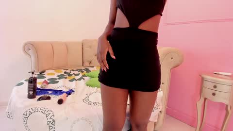 Brianna  online show from December 2024 04:20:02 PM