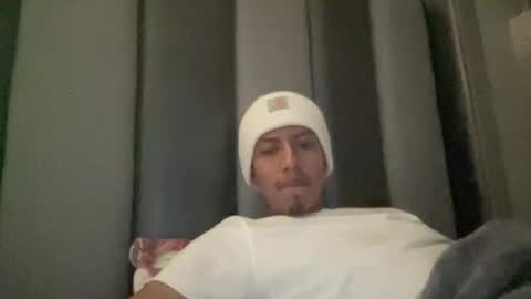 Snapshot of briannlovessexxx chatting on February 2026 06:33:02 PM briannlovessexxx online show from February 2026 06:33:02 PM