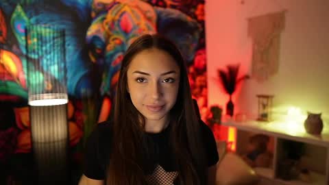 Snapshot of briar_rose18 chatting on January 2025 06:03:01 PM Briar Rose online show from January 2025 06:03:01 PM