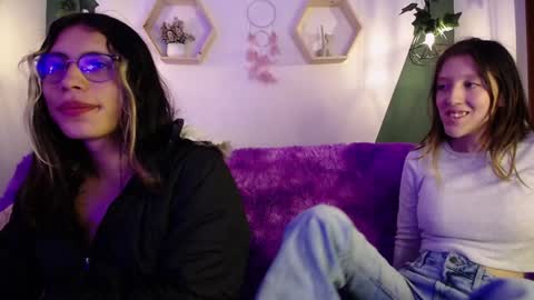 briarandblair online show from January 2025 02:35:02 PM