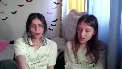 briarandblair online show from October 2025 02:07:02 PM