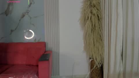    online show from October 2025 12:15:01 PM