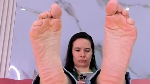 Snapshot of bridgetrodriguez chatting on March 2026 01:00:02 PM online show from March 2026 01:00:02 PM