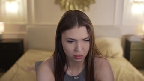 Snapshot of bright_diamonds_054 chatting on September 2025 06:35:01 AM Diamonds Girls online show from September 2025 06:35:01 AM