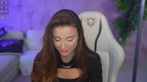 Snapshot of bright_diamonds_054 chatting on October 2025 06:57:02 AM Diamonds Girls online show from October 2025 06:57:02 AM