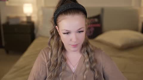 Snapshot of bright_diamonds_054 chatting on November 2025 03:23:01 PM Diamonds Girls online show from November 2025 03:23:01 PM