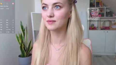 Vi. online show from February 2025 01:11:01 PM