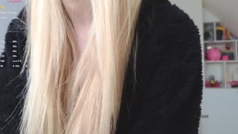 Vi. online show from March 2025 11:25:02 AM