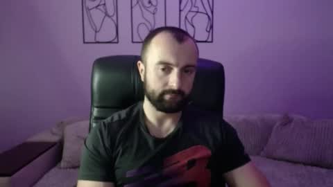 brindlefly69 online show from November 2025 11:20:01 AM