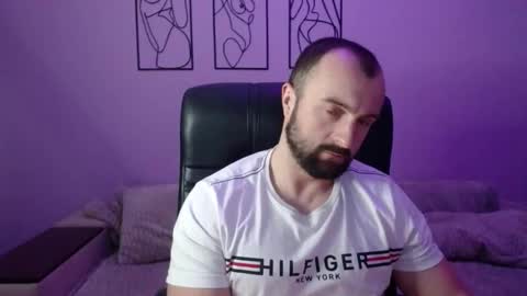 brindlefly69 online show from December 2025 11:29:01 AM