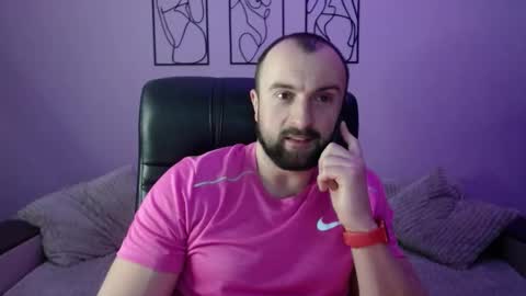 brindlefly69 online show from February 2026 01:18:02 PM