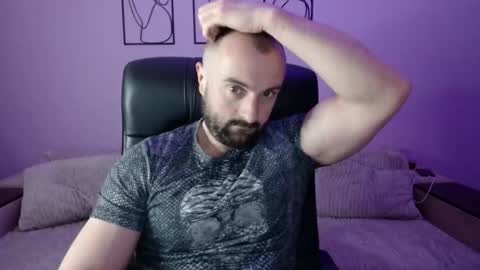 brindlefly69 online show from March 2026 11:47:02 AM