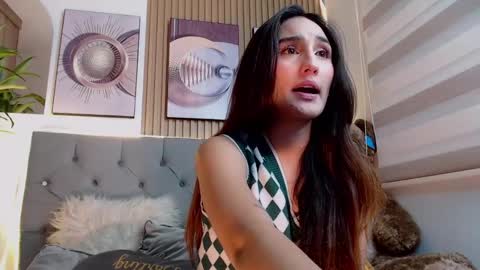  B R I N N A   online show from December 2024 12:52:02 AM