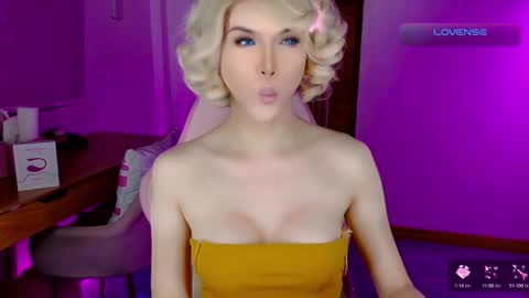 brionatop online show from September 2025 11:16:01 PM