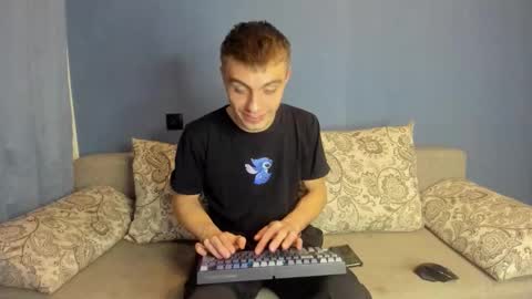 bristlebback online show from September 2025 06:57:02 PM