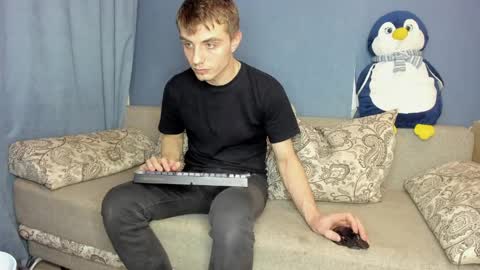 bristlebback online show from April 2026 04:09:01 PM