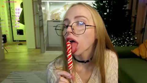 Snapshot of britakiss chatting on November 2025 02:21:01 AM Brita online show from November 2025 02:21:01 AM