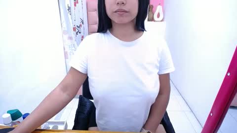 britanyx1 online show from December 2024 06:57:02 PM