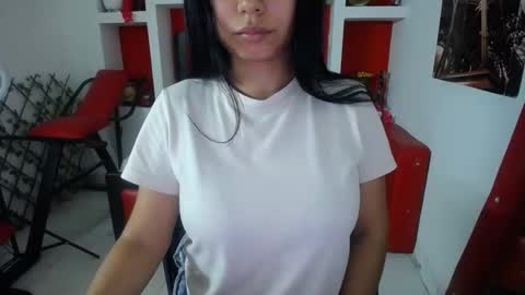 britanyx1 online show from September 2025 12:18:01 PM