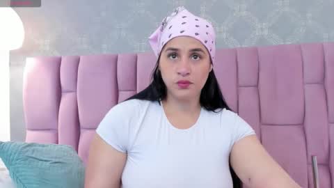 brithanyadams online show from December 2025 06:55:02 AM