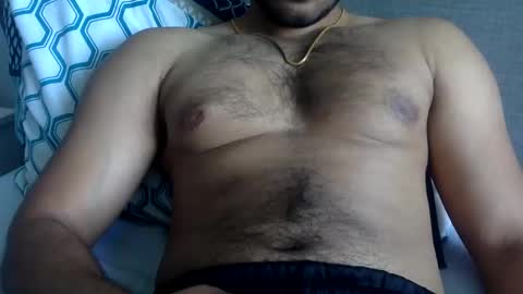 Pooja and Pritesh online show from May 2026 09:39:01 AM