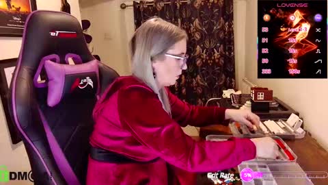 Snapshot of britishladya chatting on January 2025 08:28:01 PM Lady Annabelle Montgomery online show from January 2025 08:28:01 PM