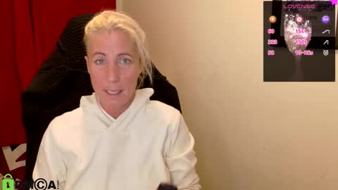 Snapshot of britishladya chatting on October 2025 06:41:02 PM Lady Annabelle Montgomery online show from October 2025 06:41:02 PM