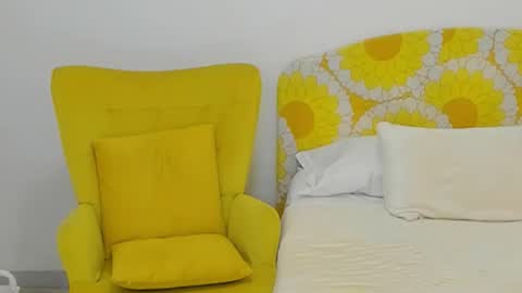 Penelope online show from February 2026 01:59:01 PM