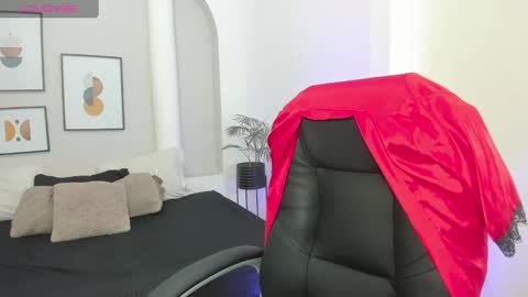 Britney online show from September 2025 09:05:01 PM