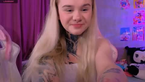 Britney online show from March 2026 07:40:02 PM