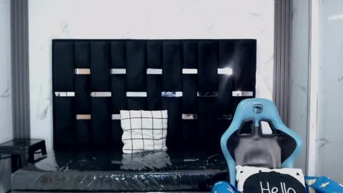 Britney  online show from April 2026 02:47:01 AM