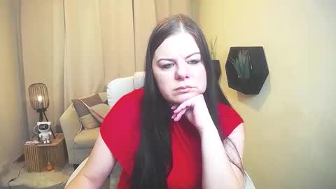 Snapshot of britneyraine chatting on March 2026 07:03:02 AM britneyraine online show from March 2026 07:03:02 AM