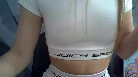 BritneyxKittens online show from November 2025 08:02:02 AM