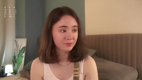 Lina online show from September 2025 11:32:02 AM