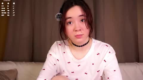 Snapshot of britthe chatting on January 2026 11:36:02 AM Lina online show from January 2026 11:36:02 AM