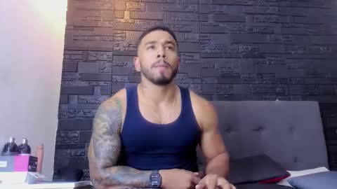 brock_hurn online show from December 2025 08:47:02 PM