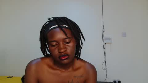 broken_haloo online show from April 2026 06:11:01 AM