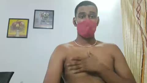 brownguy2505 online show from October 2025 10:15:01 AM