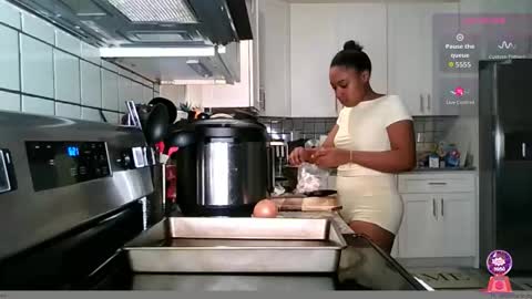 Brownsuagrcutie online show from December 2025 11:20:02 PM