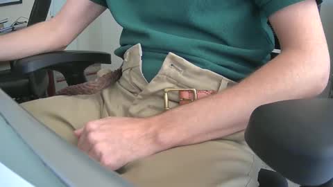 Snapshot of brubate chatting on October 2025 06:39:01 PM bru online show from October 2025 06:39:01 PM